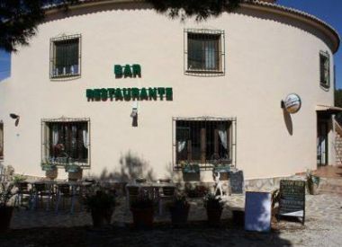 Commercial property in Moraira ID:65728