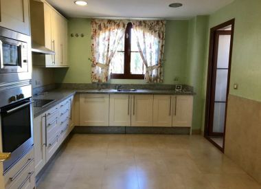Apartments in Benahavis (Costa del Sol), buy cheap - 315 000 [65999] 5