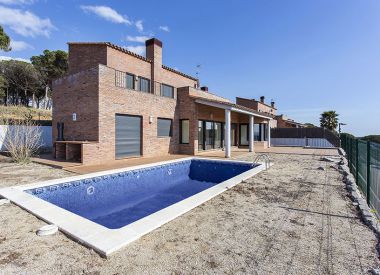 House in Barcelona (Catalonia), buy cheap - 795 000 [66539] 3