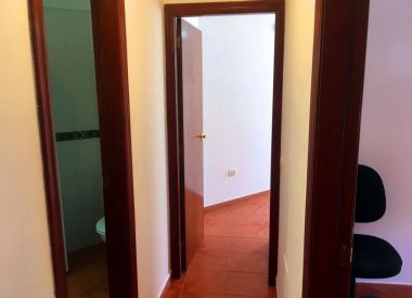 Apartments in Los Cristianos (Tenerife), buy cheap - 87 000 [66585] 8