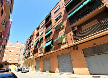 Apartments in Valencia (Costa Blanca), buy cheap - 84 000 [67021] 2