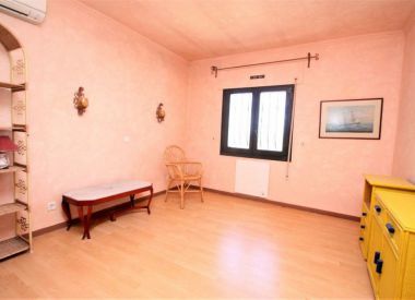 Villa in Calpe (Costa Blanca), buy cheap - 449 000 [67340] 9