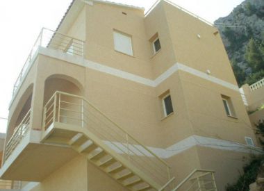 Townhouse in Calpe (Costa Blanca), buy cheap - 252 000 [69058] 1