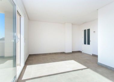 Apartments in Santa Pola (Costa Blanca), buy cheap - 243 000 [69003] 3