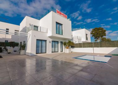 Villa in San Miguel de Salinas (Costa Blanca), buy cheap - 259 900 [69366] 1