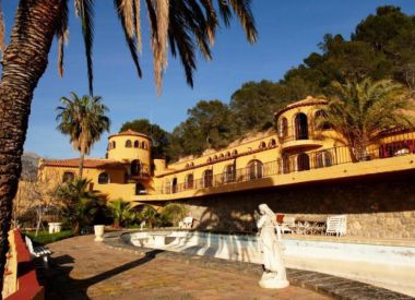 Villa in Altea (Costa Blanca), buy cheap - 850 000 [69304] 2