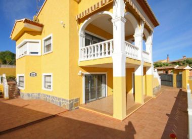 Villa in Calpe (Costa Blanca), buy cheap - 450 000 [69280] 2
