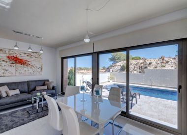 Villa in San Miguel de Salinas (Costa Blanca), buy cheap - 299 000 [69653] 5