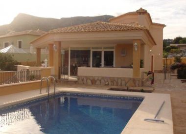 Villa in Calpe (Costa Blanca), buy cheap - 525 000 [69123] 1