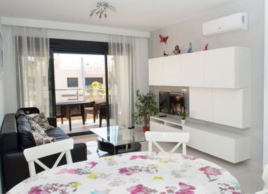 Apartments in San Miguel de Salinas (Costa Blanca), buy cheap - 158 000 [70377] 3