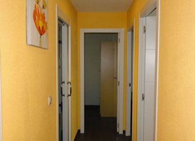 Apartments in Benidorm (Costa Blanca), buy cheap - 131 000 [70365] 9
