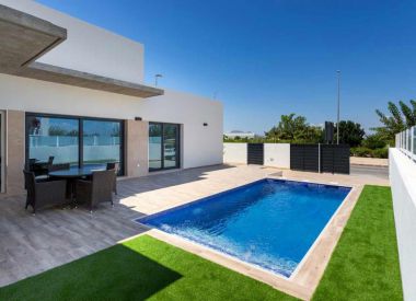 Villa in La Marina (Costa Blanca), buy cheap - 245 000 [70424] 4