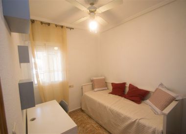 Apartments in Punta Prima (Costa Blanca), buy cheap - 83 000 [70333] 10