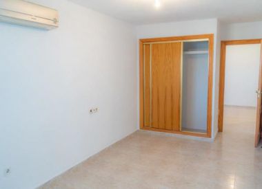 Apartments in Alicante (Costa Blanca), buy cheap - 135 000 [70297] 6