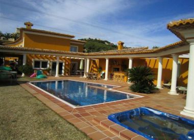 Villa in Calpe (Costa Blanca), buy cheap - 1 400 000 [70188] 1
