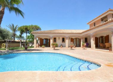 Villa in Cabo Roig (Costa Blanca), buy cheap - 1 580 000 [68469] 2
