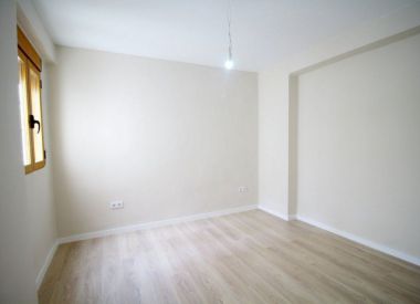 Apartments in Valencia (Costa Blanca), buy cheap - 135 000 [68623] 6