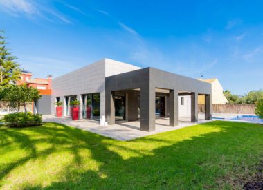 Villa in Cabo Roig (Costa Blanca), buy cheap - 775 000 [68665] 4