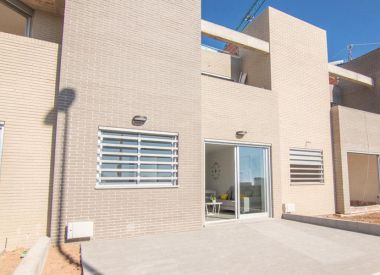 Townhouse in Torrevieja (Costa Blanca), buy cheap - 162 900 [71802] 2