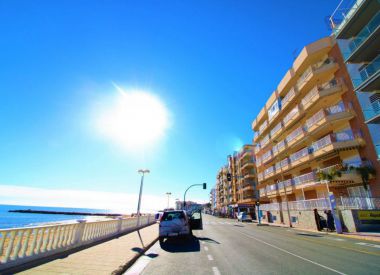 Apartments in Torrevieja (Costa Blanca), buy cheap - 93 900 [71796] 1