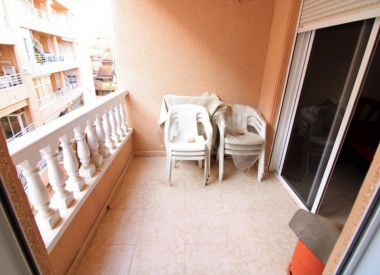 Apartments in Torrevieja (Costa Blanca), buy cheap - 85 000 [71791] 5