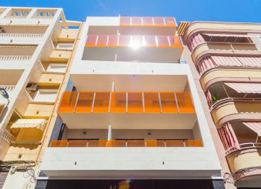 Apartments in Torrevieja (Costa Blanca), buy cheap - 225 000 [71787] 1