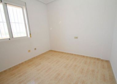 Townhouse in Torrevieja (Costa Blanca), buy cheap - 127 000 [71775] 8