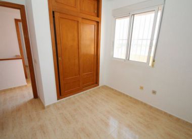 Townhouse in Torrevieja (Costa Blanca), buy cheap - 127 000 [71775] 9