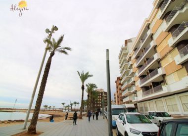 Apartments in Torrevieja (Costa Blanca), buy cheap - 112 000 [71761] 2