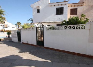 Townhouse in Torrevieja (Costa Blanca), buy cheap - 128 000 [71760] 2