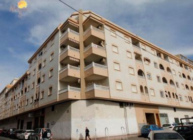 Apartments in Torrevieja (Costa Blanca), buy cheap - 59 900 [71745] 10