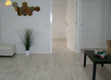 Office in Torrevieja (Costa Blanca), buy cheap - 53 500 [71720] 3