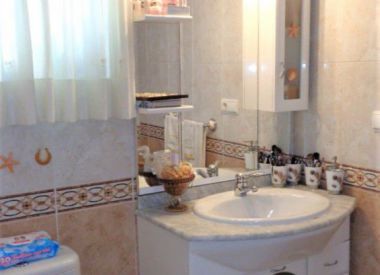 Apartments in Torrevieja (Costa Blanca), buy cheap - 170 000 [71695] 10
