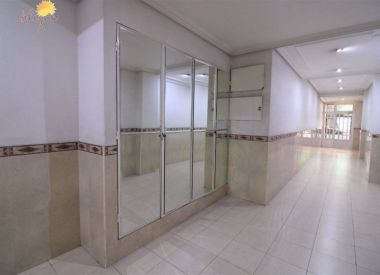 Apartments in Torrevieja (Costa Blanca), buy cheap - 58 500 [71688] 7