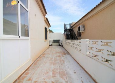 House in Torrevieja (Costa Blanca), buy cheap - 107 500 [71676] 8