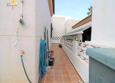 House in Torrevieja (Costa Blanca), buy cheap - 107 500 [71676] 9