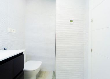 Apartments in Torrevieja (Costa Blanca), buy cheap - 99 900 [71669] 10