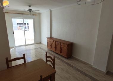 Apartments in Torrevieja (Costa Blanca), buy cheap - 69 000 [71662] 3