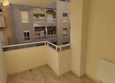 Apartments in Torrevieja (Costa Blanca), buy cheap - 69 000 [71662] 9