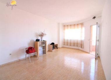 Apartments in Torrevieja (Costa Blanca), buy cheap - 62 900 [71658] 6