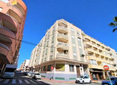 Apartments in Torrevieja (Costa Blanca), buy cheap - 109 900 [71631] 3