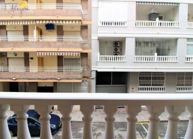 Apartments in Torrevieja (Costa Blanca), buy cheap - 77 900 [71630] 8