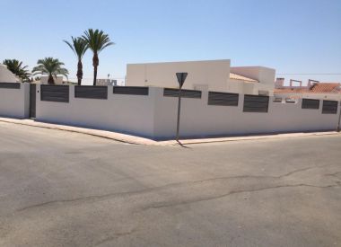 Villa in Torrevieja (Costa Blanca), buy cheap - 250 000 [71618] 1
