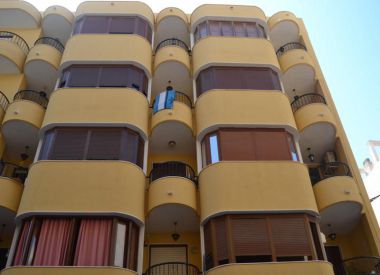 Apartments in Torrevieja (Costa Blanca), buy cheap - 75 900 [71613] 1