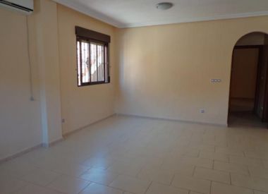 Villa in Torrevieja (Costa Blanca), buy cheap - 118 000 [71605] 3