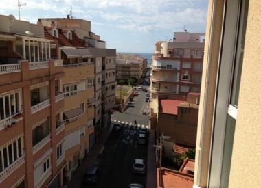 Apartments in Torrevieja (Costa Blanca), buy cheap - 87 400 [71601] 3