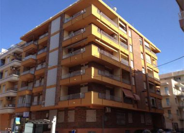 Apartments in Torrevieja (Costa Blanca), buy cheap - 104 000 [71590] 1