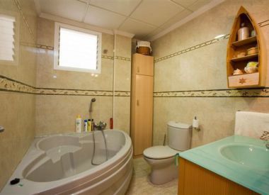 Apartments in Torrevieja (Costa Blanca), buy cheap - 139 500 [71584] 9