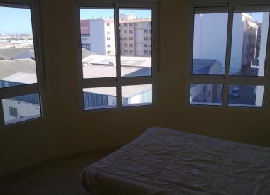 Apartments in Torrevieja (Costa Blanca), buy cheap - 77 800 [71574] 3