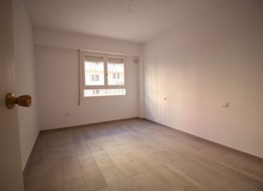 Apartments in Alicante (Costa Blanca), buy cheap - 129 900 [71091] 5